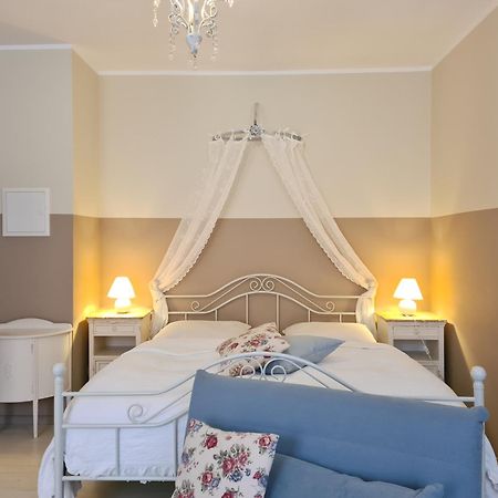 Alte Lebkuchenfabrik Bed & Breakfast Kremmen Стая снимка