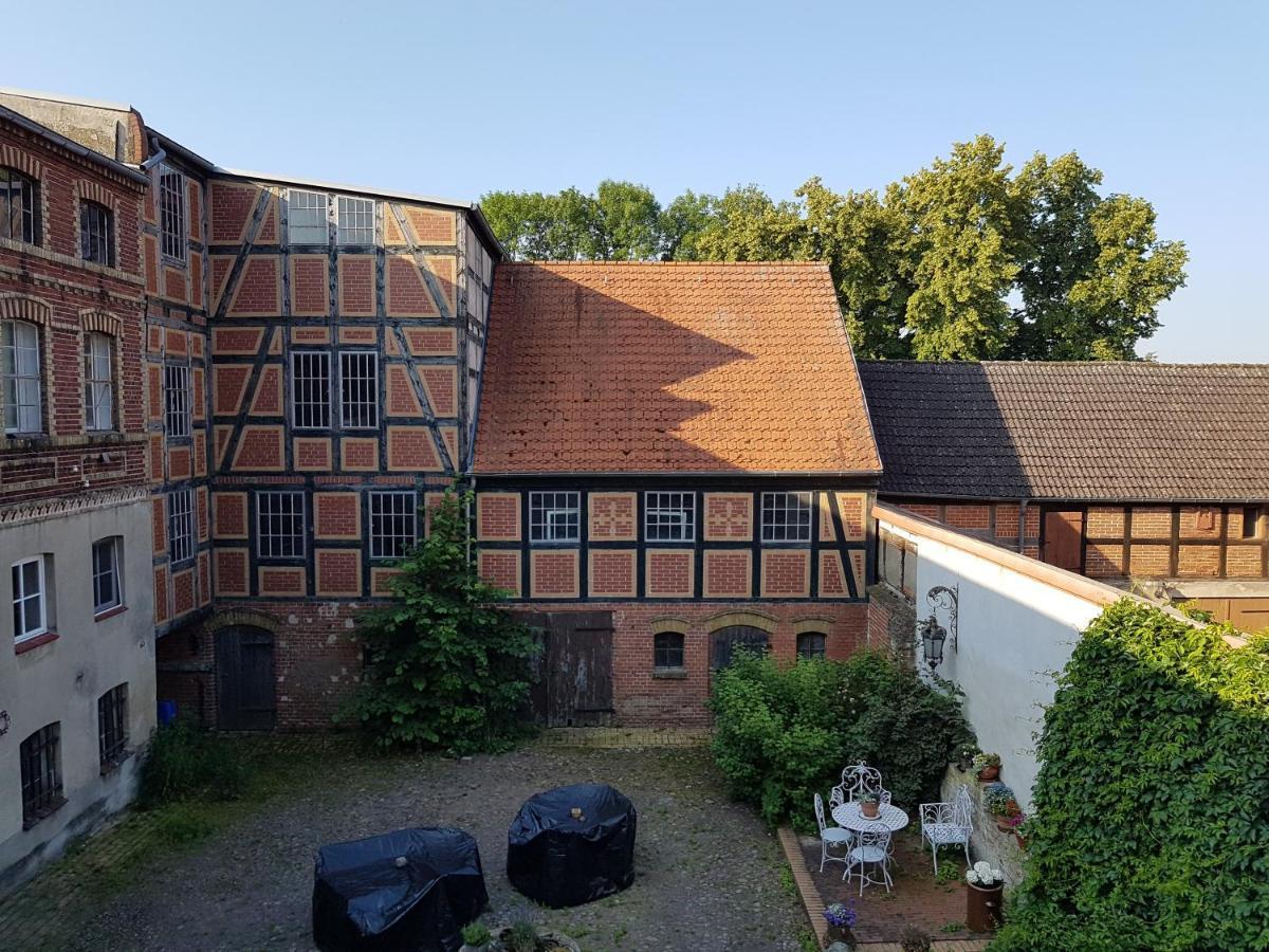 Alte Lebkuchenfabrik Bed & Breakfast Kremmen Екстериор снимка