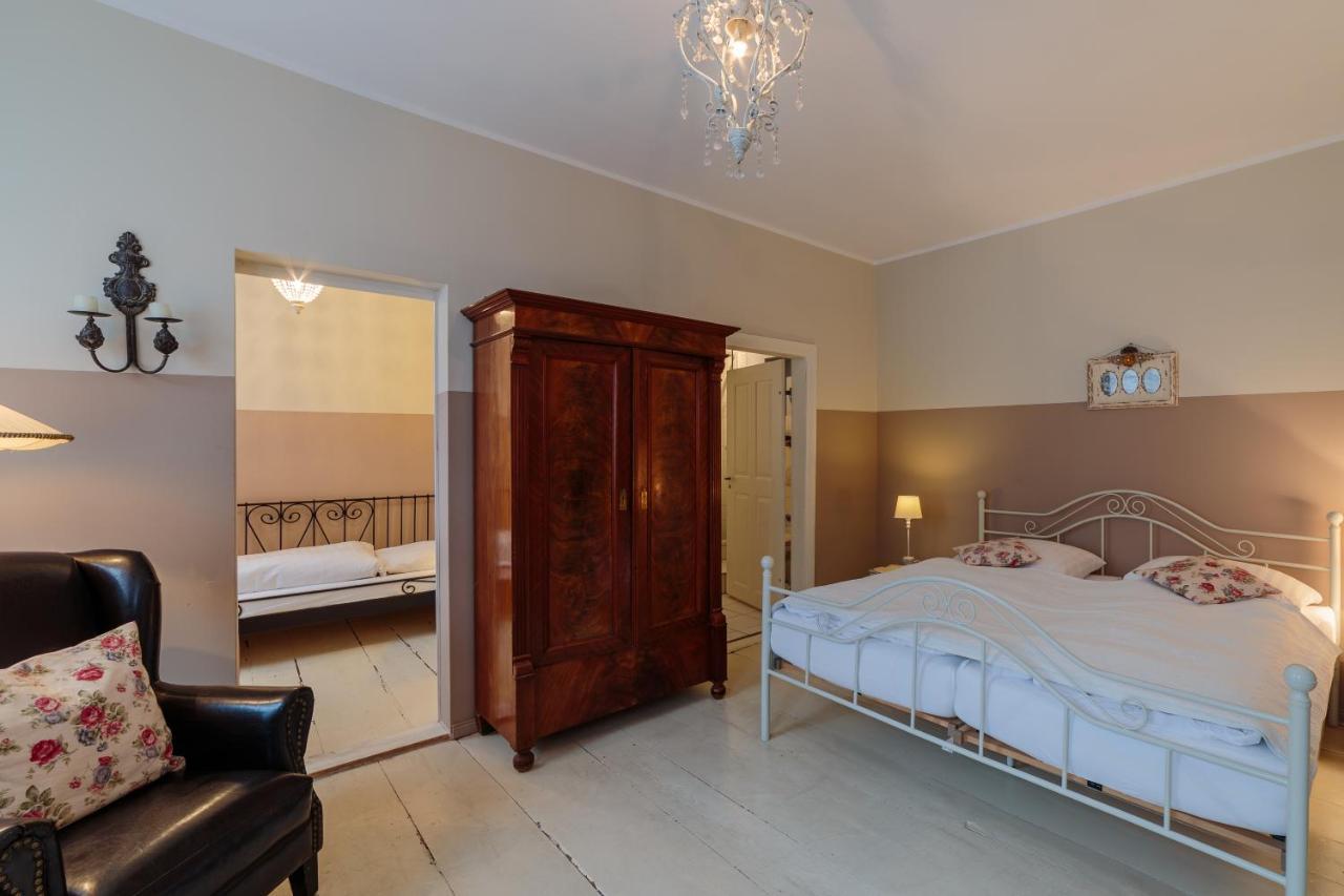 Alte Lebkuchenfabrik Bed & Breakfast Kremmen Стая снимка