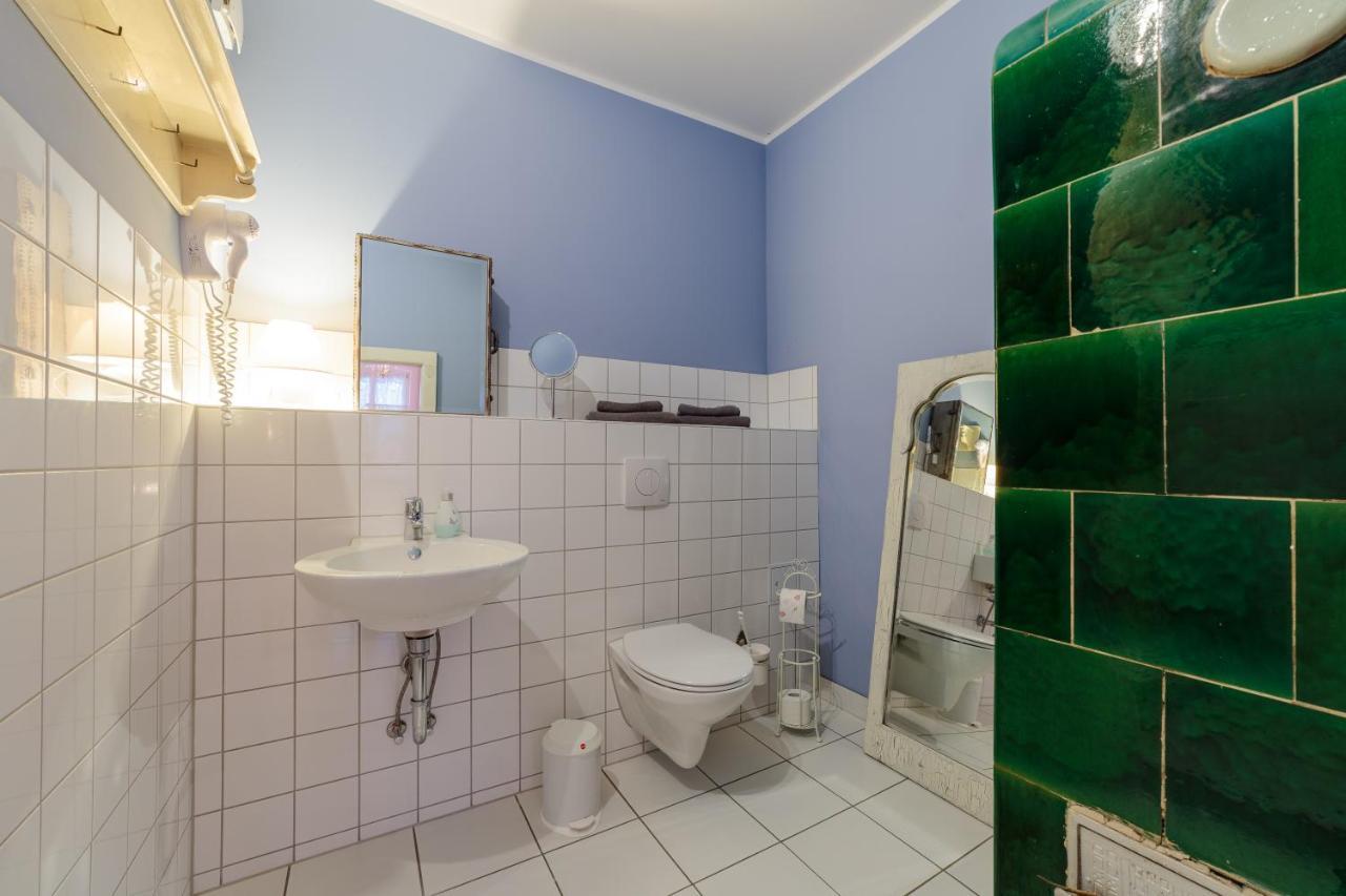 Alte Lebkuchenfabrik Bed & Breakfast Kremmen Екстериор снимка